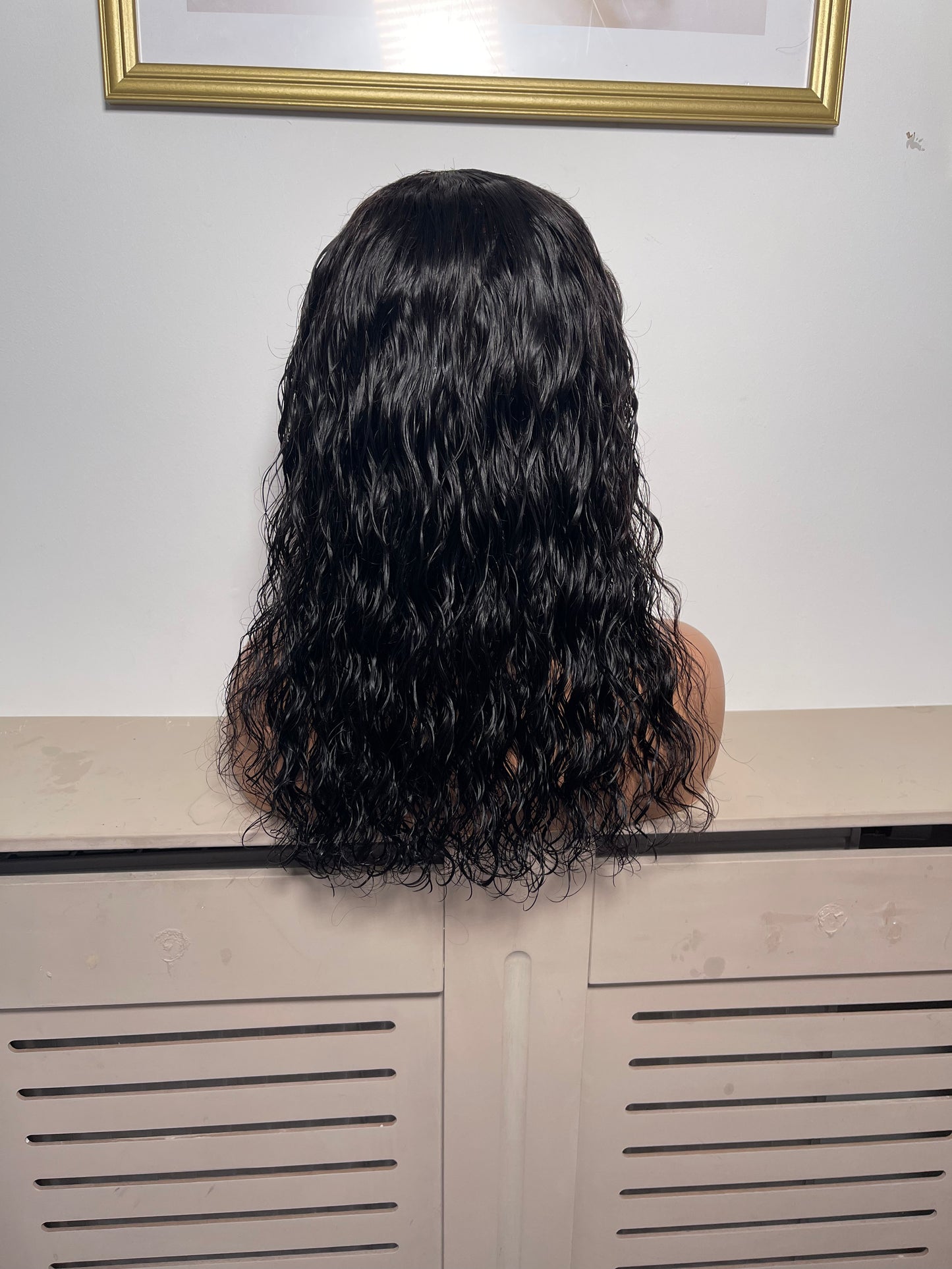 Jockz Loose Wave Wig